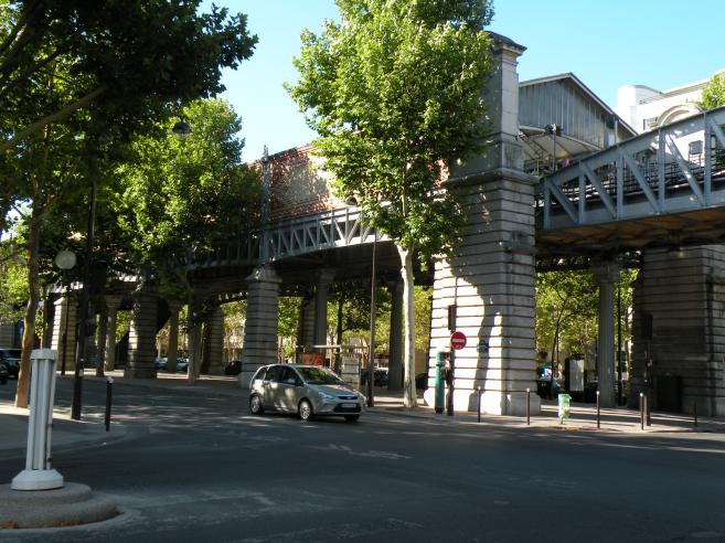  station de métro Glacière